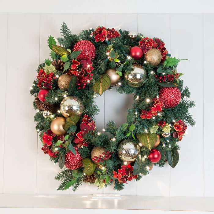 fake outdoor wreath